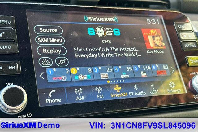 2025 Nissan Versa SR