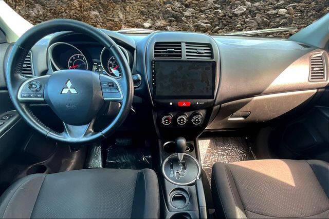 2015 Mitsubishi Outlander Sport 2.4 ES