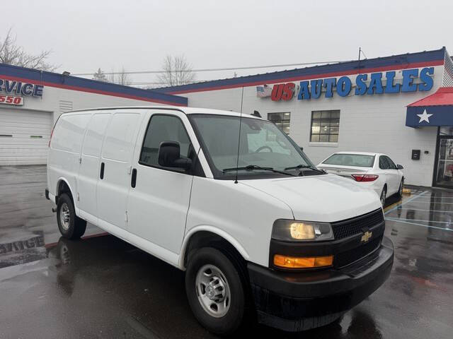 2019 Chevrolet Express Cargo Work Van's photo