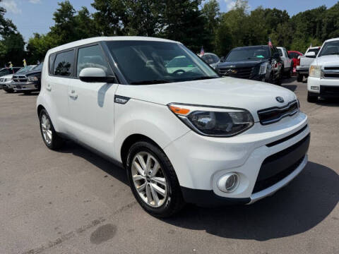 2018 Kia Soul +