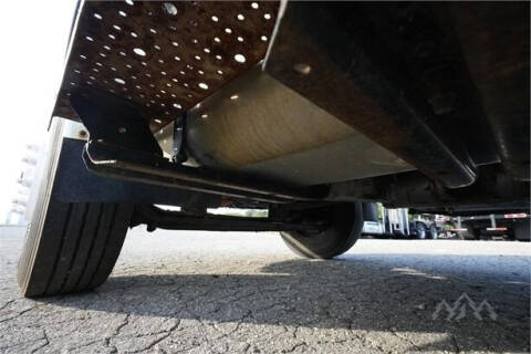 2016 Freightliner M2 106