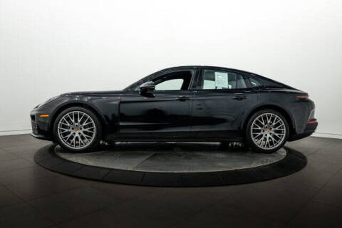 2026 Porsche Panamera 4