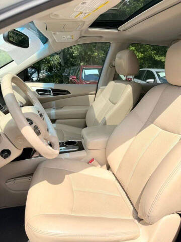 2015 Nissan Pathfinder S