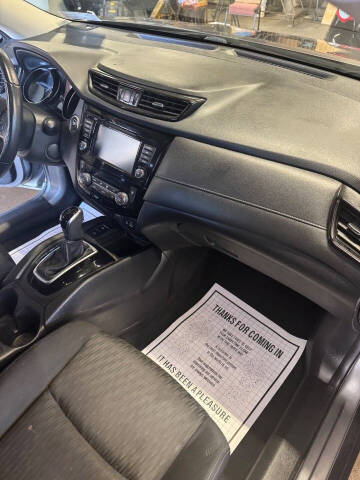 2019 Nissan Rogue SV