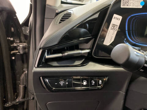 2025 Kia Niro Plug-In Hybrid EX