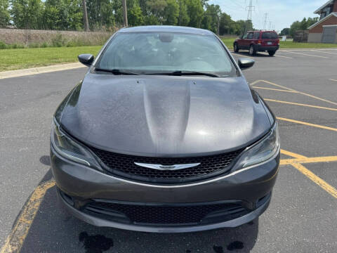 2016 Chrysler 200