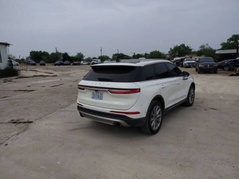 2022 Lincoln Corsair Standard