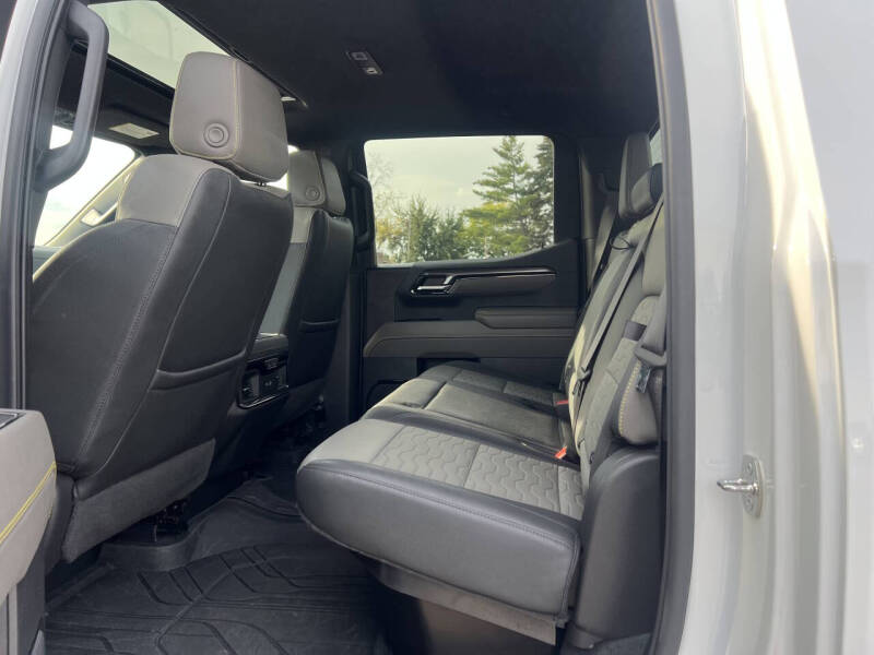 2023 Chevrolet Silverado 1500 ZR2