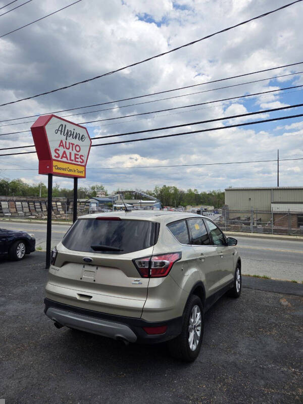 2017 Ford Escape SE - Photo 7