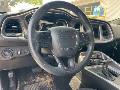 2019 Dodge Challenger SXT