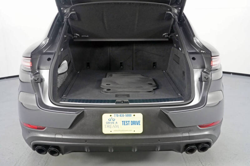 2023 Porsche Cayenne