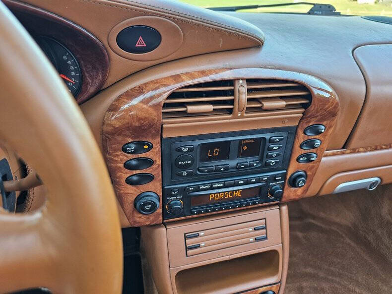 2004 Porsche 911