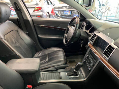 2011 Lincoln MKZ