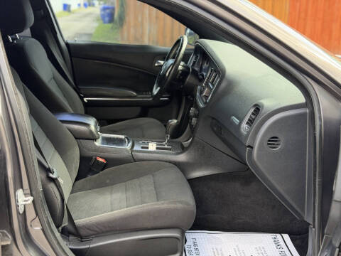 2014 Dodge Charger SE