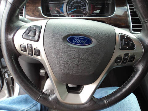 2015 Ford Taurus Limited