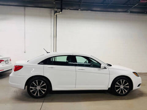 2013 Chrysler 200 Touring
