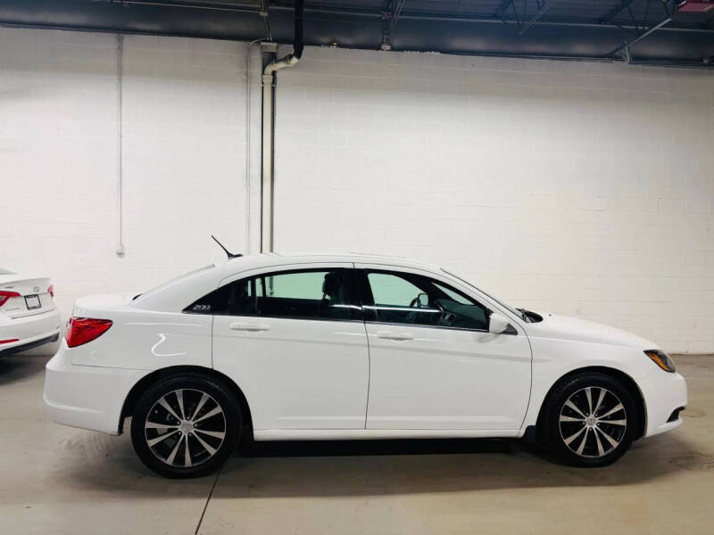 2013 Chrysler 200 Touring