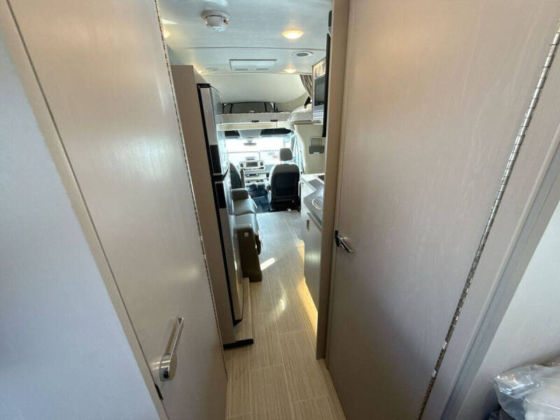 2025 Mercedes-Benz Sprinter 4500