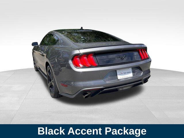 2022 Ford Mustang EcoBoost Premium