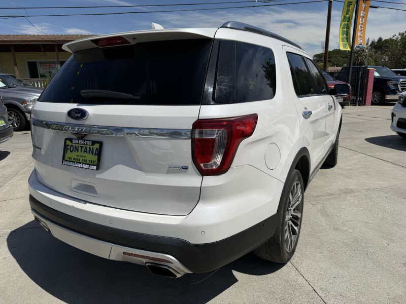 2017 Ford Explorer Platinum