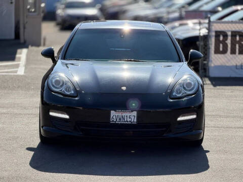 2012 Porsche Panamera