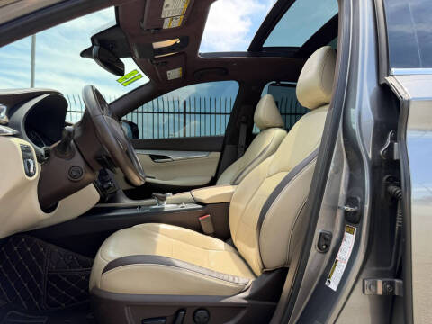 2019 Infiniti QX50 Essential