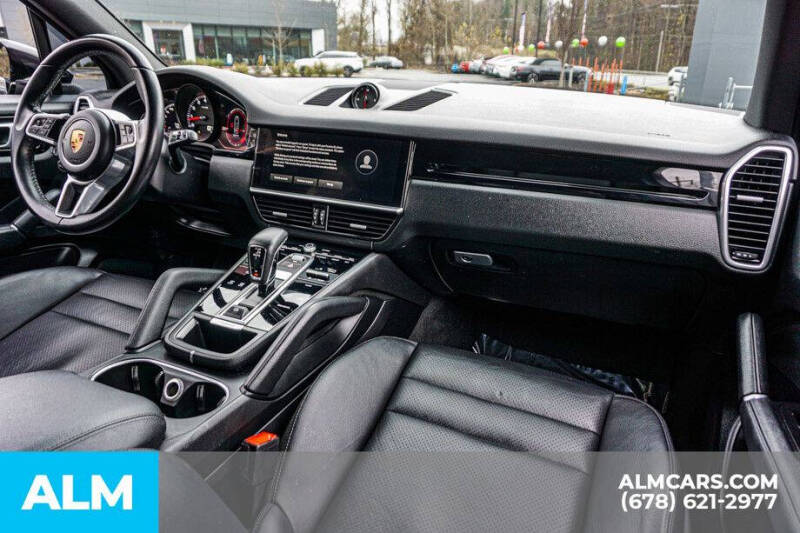 2022 Porsche Cayenne