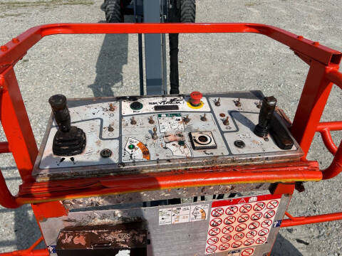 2016 Skyjack 86' Manlift