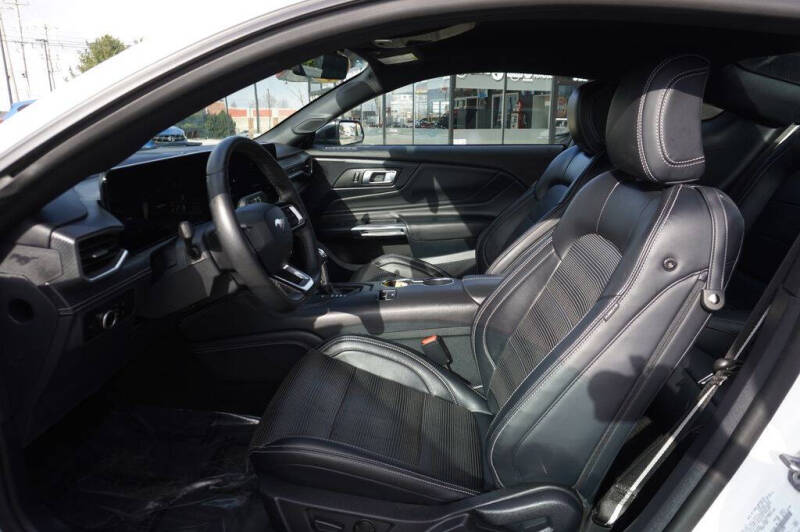 2024 Ford Mustang EcoBoost Premium