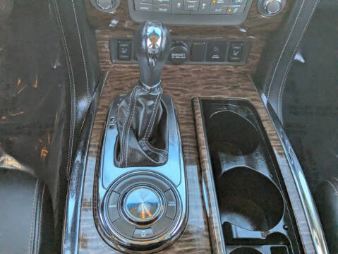 2017 Nissan Armada SL