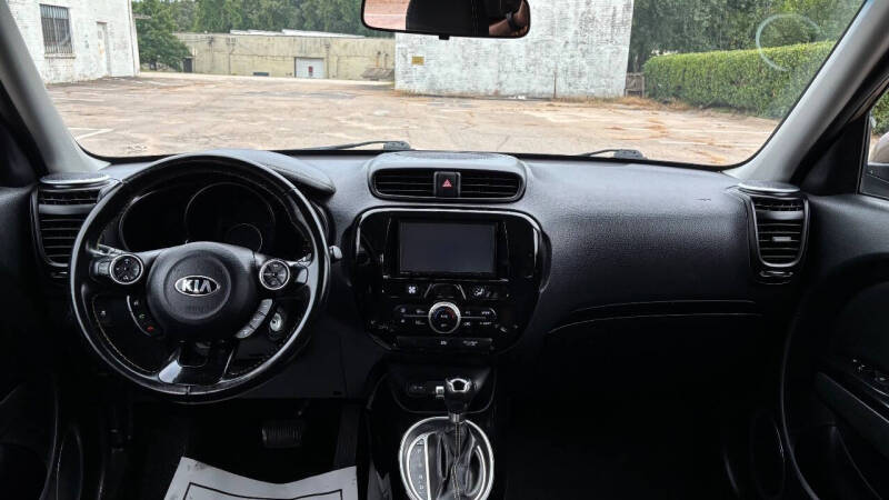 2014 Kia Soul +