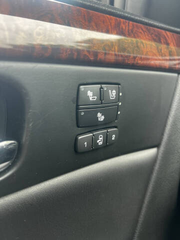 2007 Cadillac DTS Luxury I