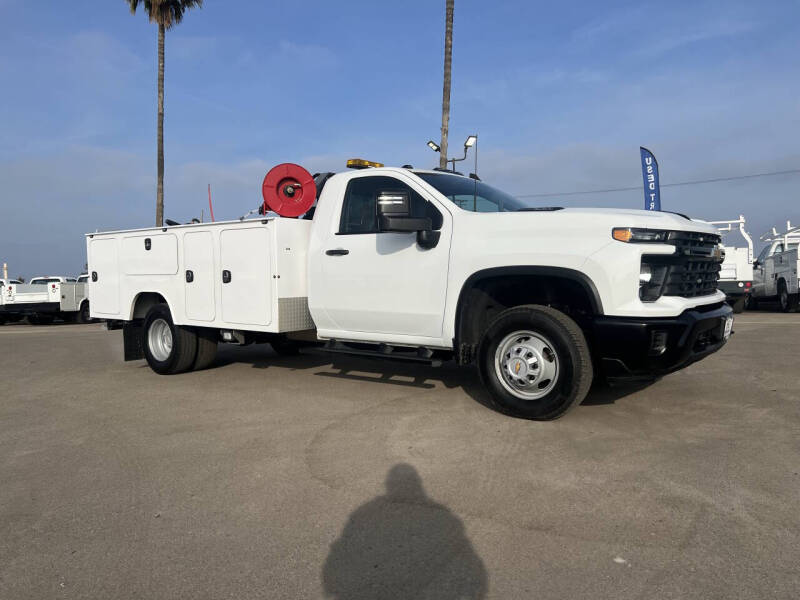 2024 Chevrolet Silverado 3500HD CC Work Truck