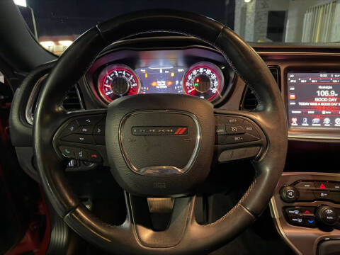2015 Dodge Challenger SXT
