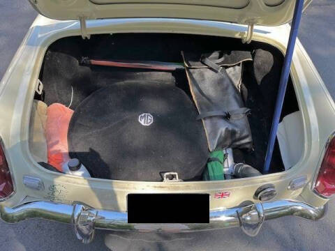 1969 MG MGC