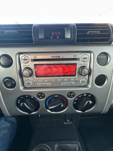 2012 Toyota FJ Cruiser