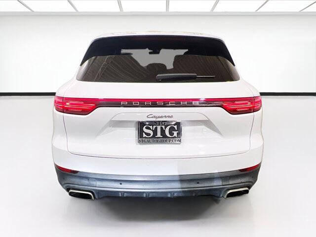 2022 Porsche Cayenne