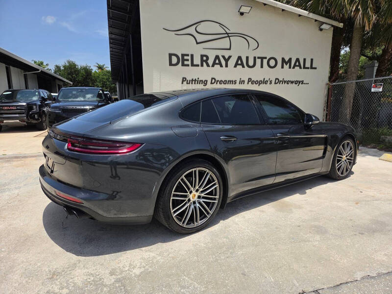 2020 Porsche Panamera