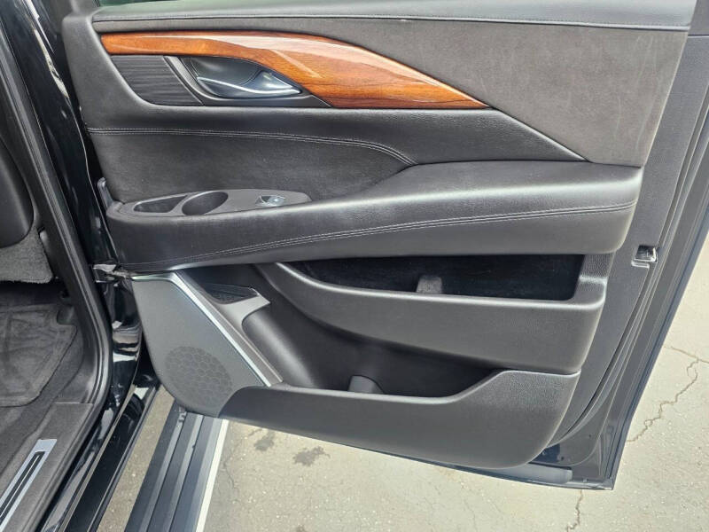 2016 Cadillac Escalade ESV Premium Collection