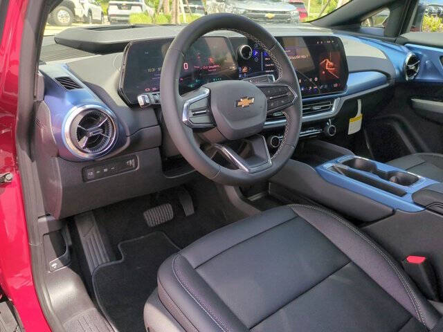 2025 Chevrolet Equinox EV LT 2