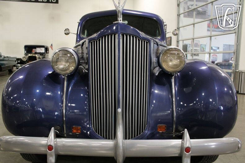 1939 Packard Six