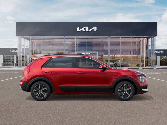 2025 Kia Niro EX