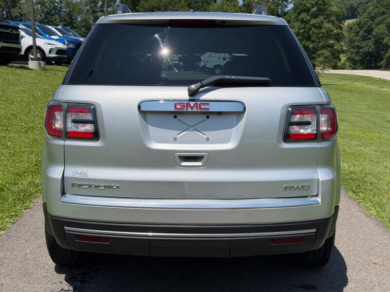2015 GMC Acadia SLE-2