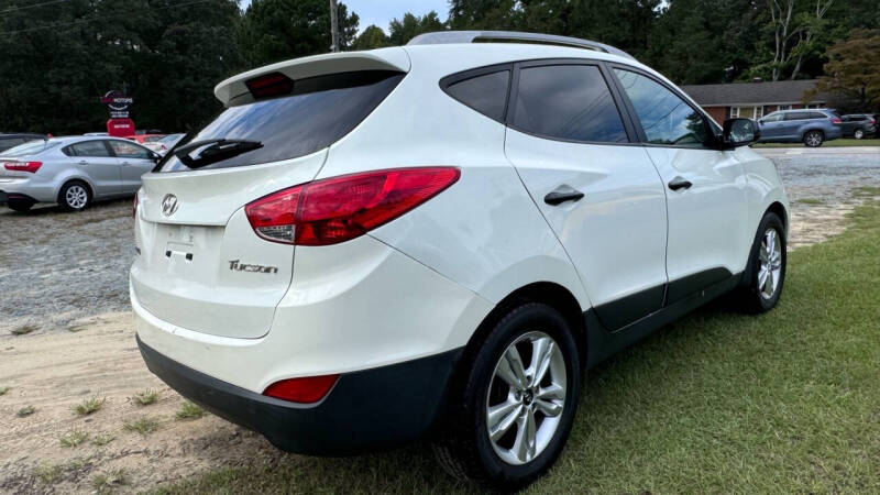 2011 Hyundai Tucson GLS photo 12