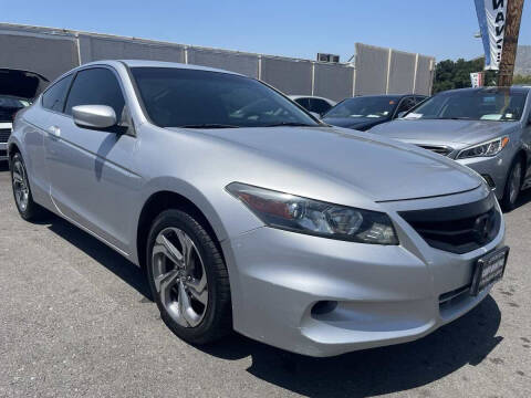 2011 Honda Accord for sale at CARFLUENT, INC. in Sunland CA