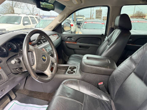 2011 Chevrolet Avalanche LT