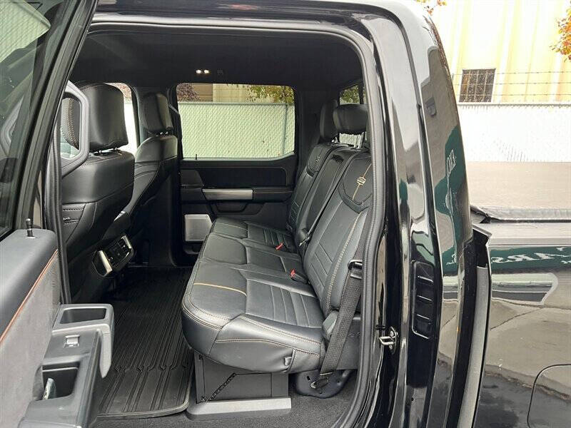 2024 Ford F-350 Super Duty Platinum