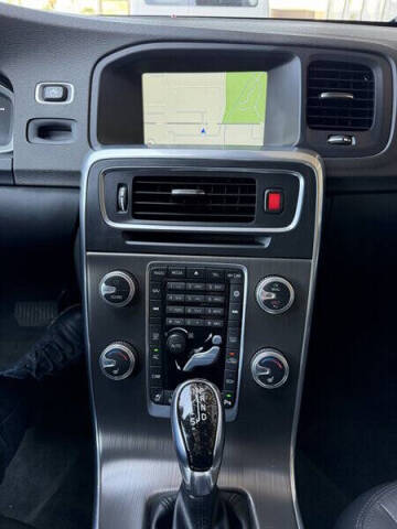 2015 Volvo V60 T5 Drive-E Premier
