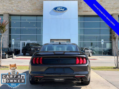 2022 Ford Mustang EcoBoost Premium