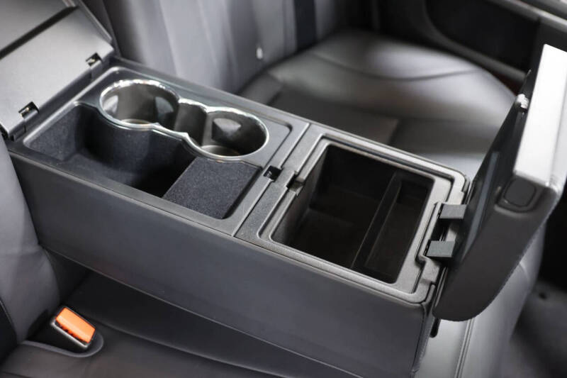 2013 Jaguar XJ